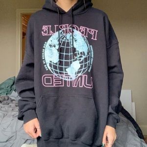 black “people united” oversized graphic hoodie🌍